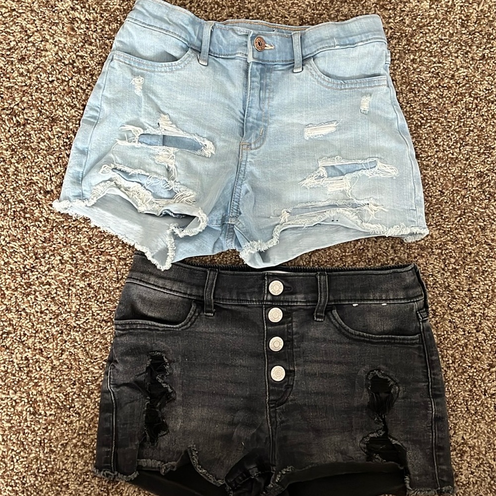 2 pairs girls Abercrombie size 11/12 shorts